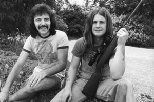 tony-iommi-and-ozzy-osbourne-in-1977-133315622-3905561